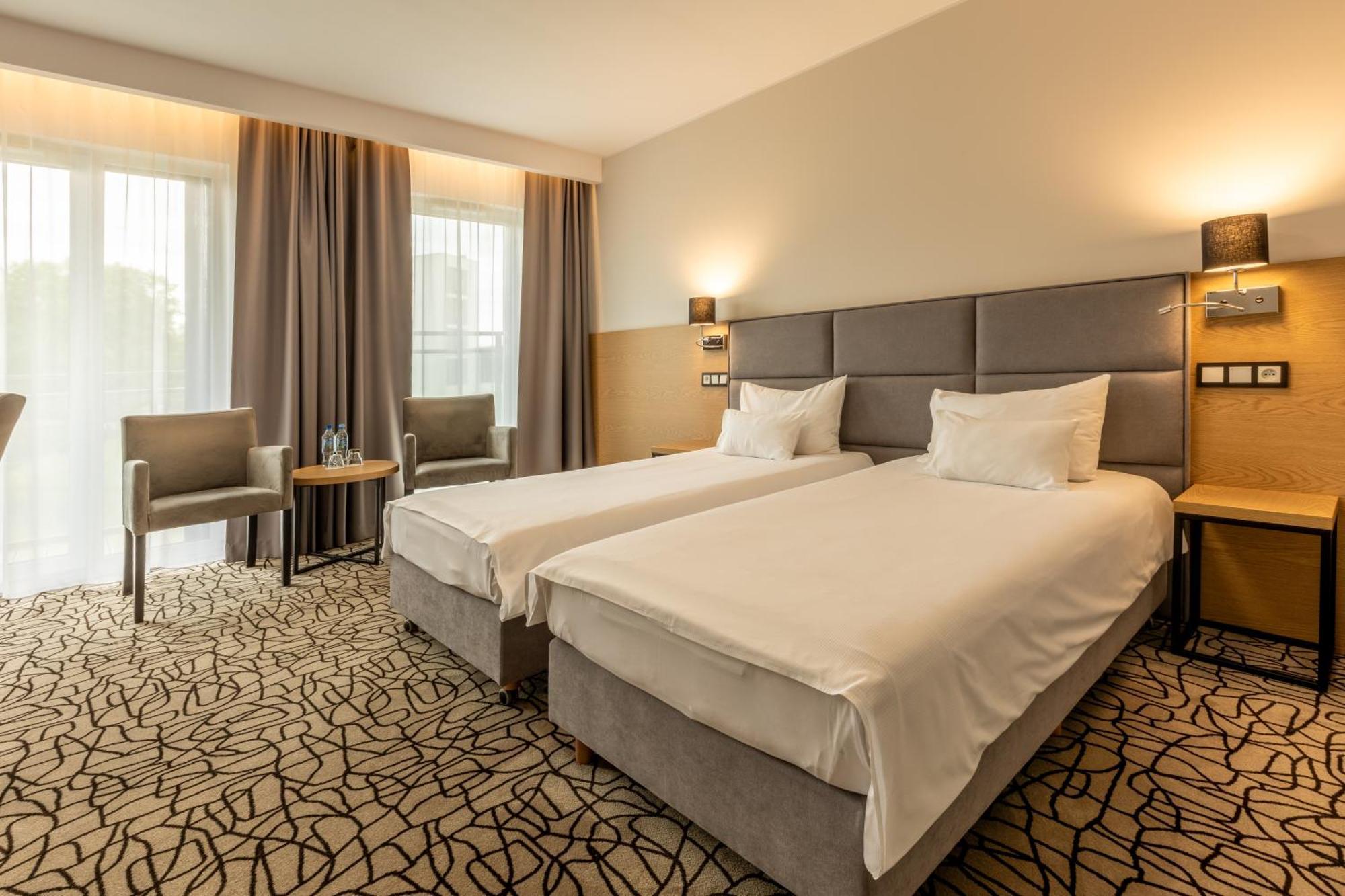Aparthotel Termy Uniejów Eksteriør billede